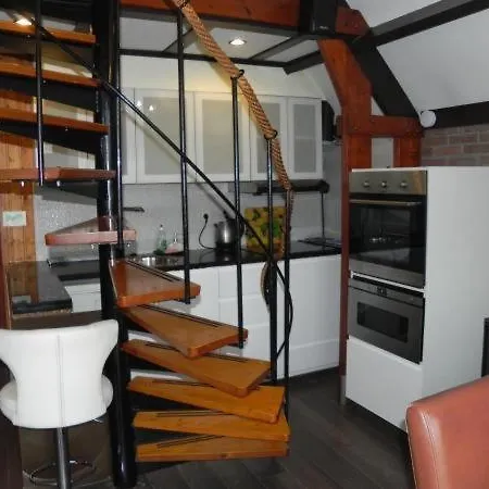 Lovely Bungalow Till 6 Persons Near Amsterdam And The Sea *