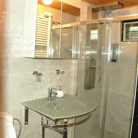 Lovely Bungalow Till 6 Persons Near Amsterdam And The Sea