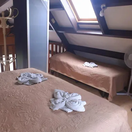 Lovely Bungalow Till 6 Persons Near Amsterdam And The Sea