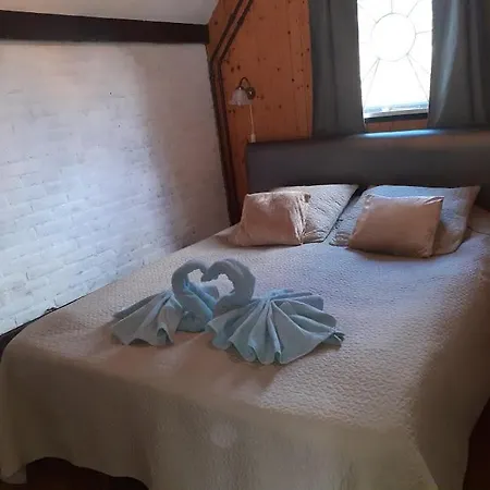 Lovely Bungalow Till 6 Persons Near Amsterdam And The Sea