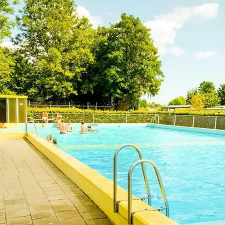 Ferienhaus Lovely Bungalow Till 6 Persons Near Amsterdam And The Sea *