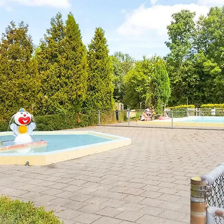 Ferienhaus Lovely Bungalow Till 6 Persons Near Amsterdam And The Sea *